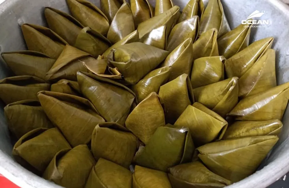 Bánh ít lá gai Bình Định