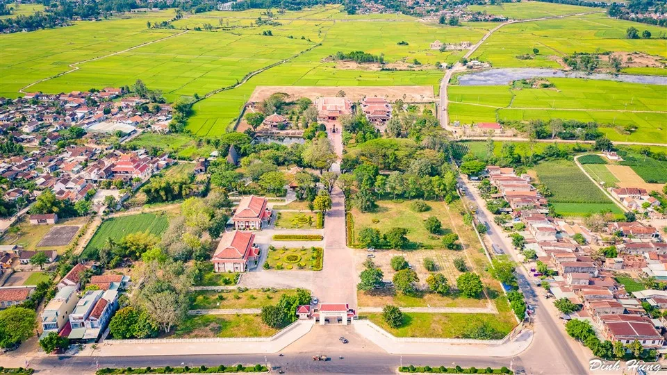 Tour Quy Nhơn 3N2Đ - Khám Phá Vẻ Đẹp Biển Xanh Cát Trắng Đặc Biệt