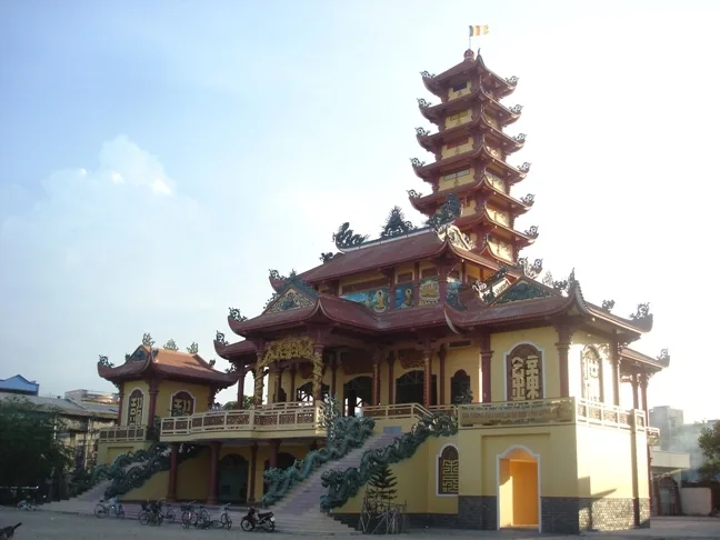 Tour Quy Nhơn 3N2Đ - Khám Phá Vẻ Đẹp Biển Xanh Cát Trắng Đặc Biệt