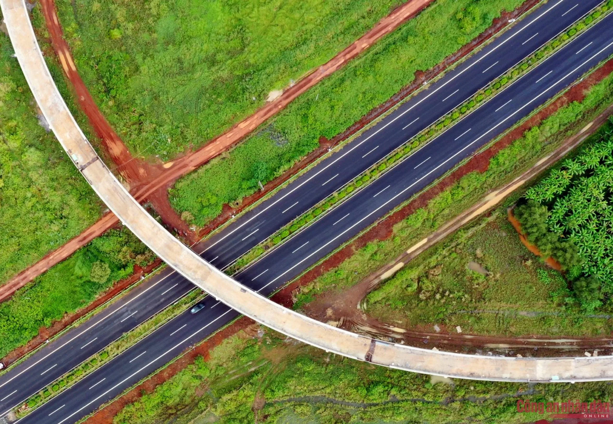 Phan thiết cách Sài Gòn bao nhiêu km