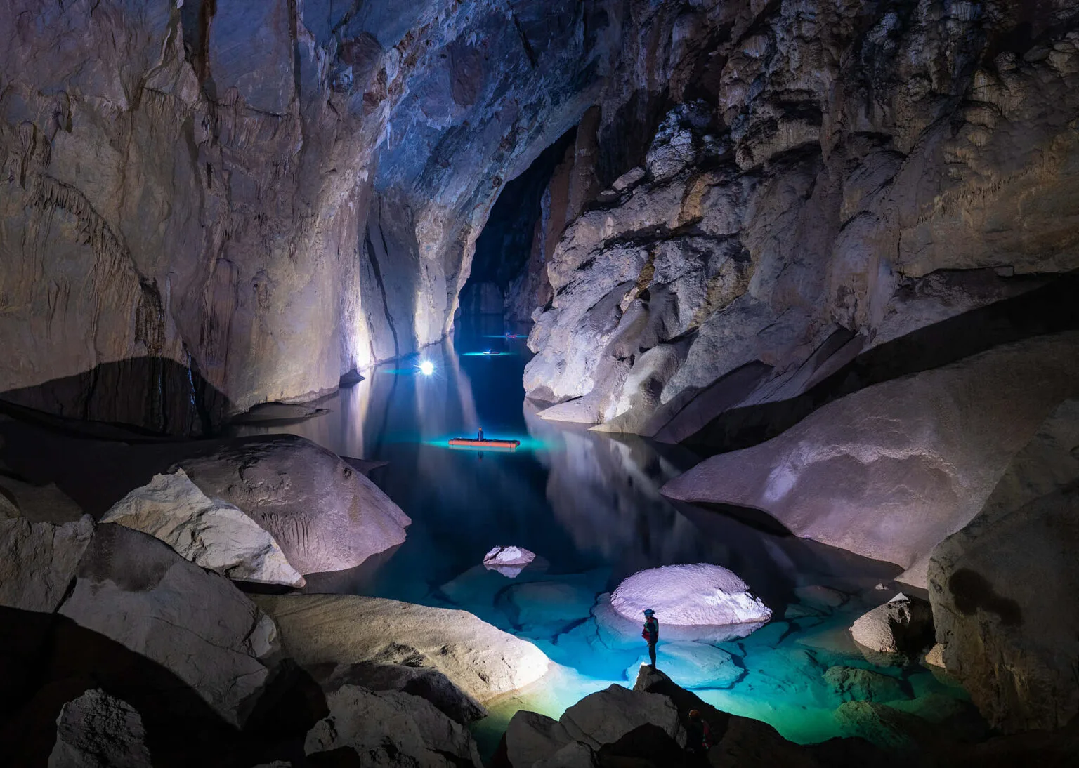 Vẻ đẹp của hang Sơn Đòong