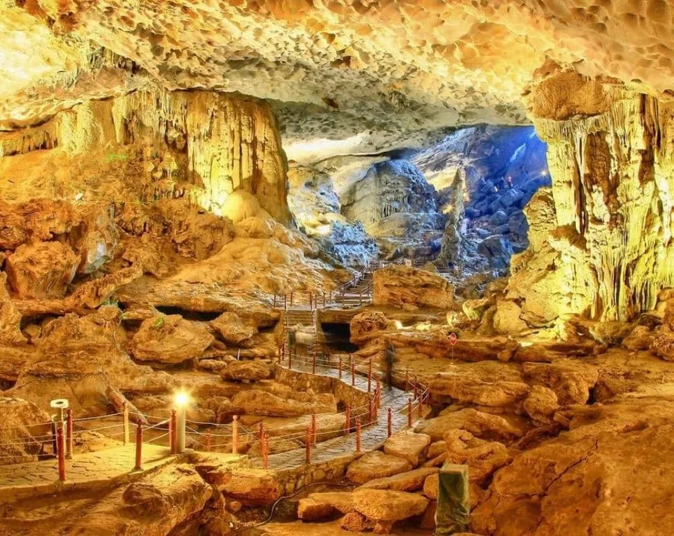 Tour 4N3Đ: Hà Nội - Hạ Long - Sapa