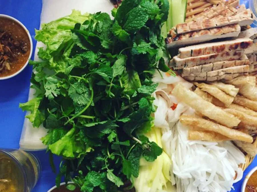 Quán Nem nướng Hùng 