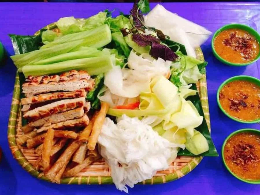nem nướng Nha Trang cuốn sẵn