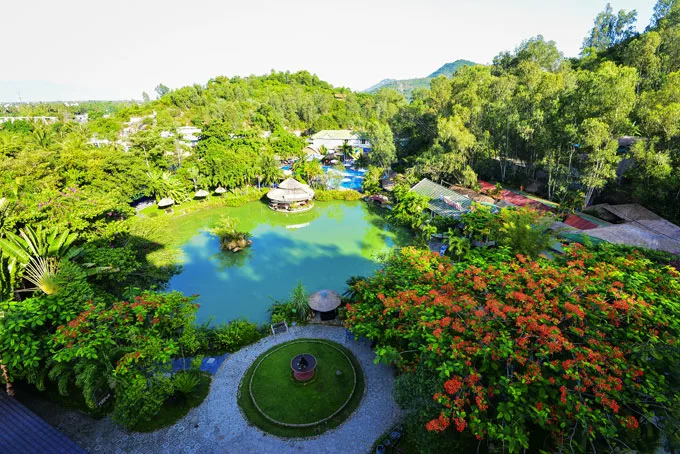 Khu tắm bùn Tháp Bà ở Nha Trang