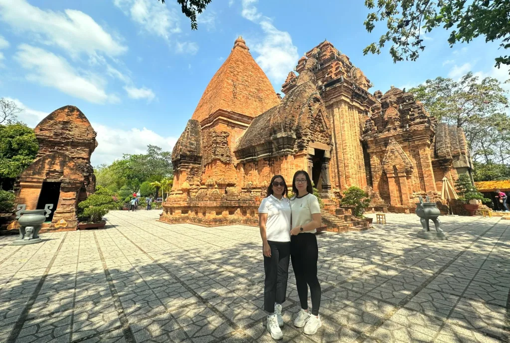Tháp Bà Ponagar Nha Trang