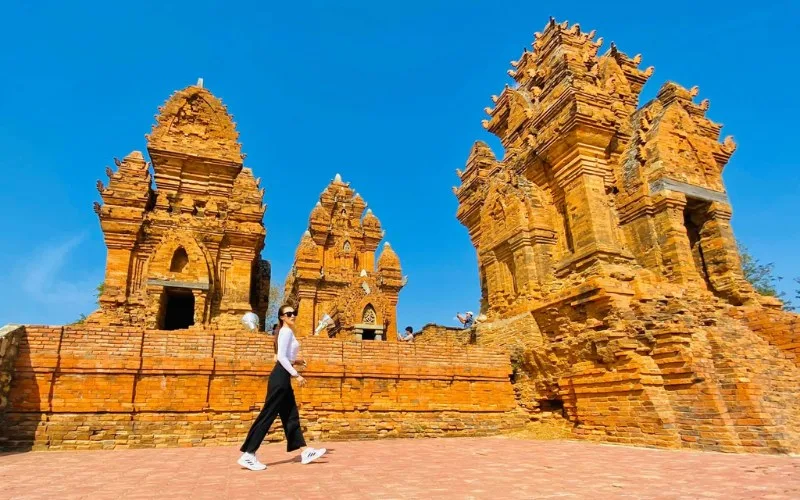 Điểm thăm quan trong tour Ninh Chử