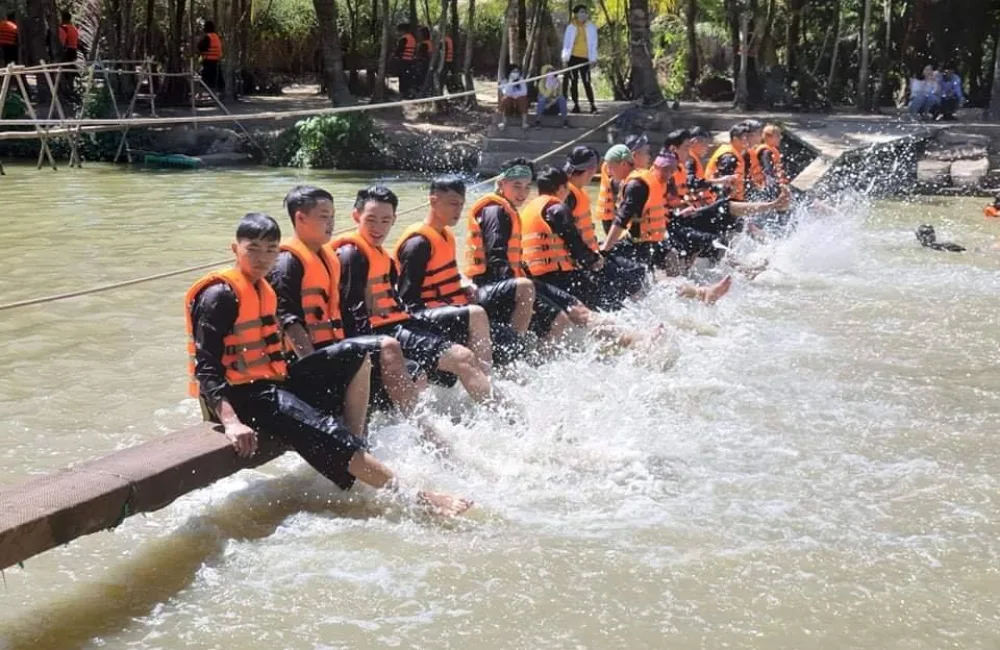 Du Lịch TeamBuilding Bến Tre 2N1Đ - Combo Trọn Gói Siêu Rẻ | Dulichocean