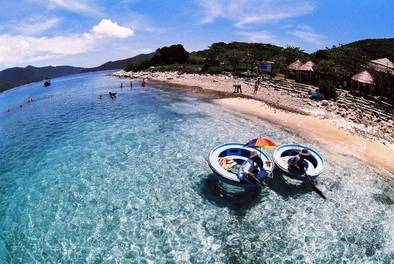 Vịnh Nha Trang - Vẻ Đẹp Lọt Top Vịnh Biển Đẹp Nhất Thế Giới