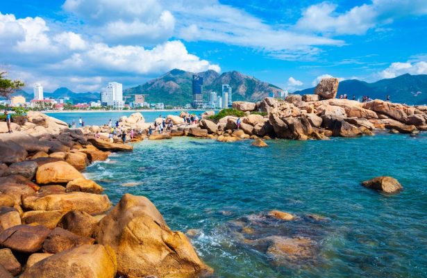 Vịnh Nha Trang - Vẻ Đẹp Lọt Top Vịnh Biển Đẹp Nhất Thế Giới