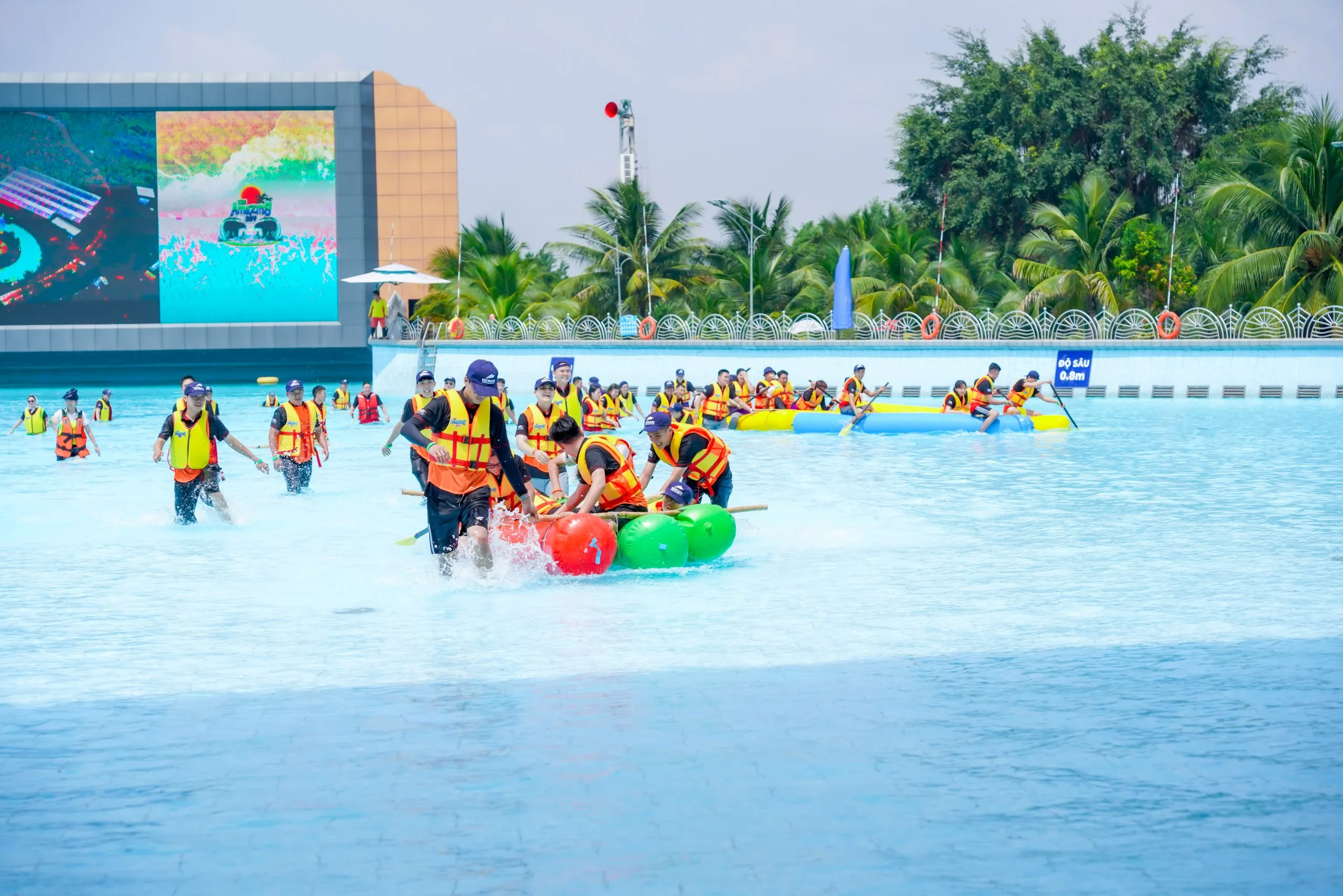 Team Building kết hợp khu vui chơi tại Amazing Bay