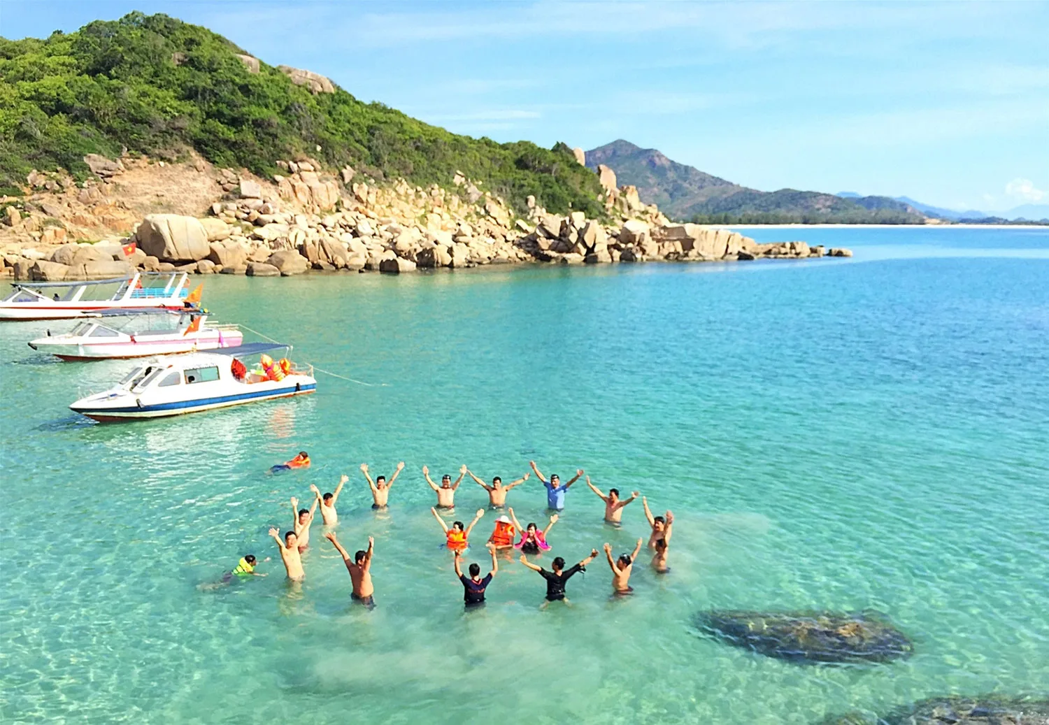 Tour Ninh Thuận 2N1Đ: Vui Chơi Khám Phá Ninh Chử - Vĩnh Hy