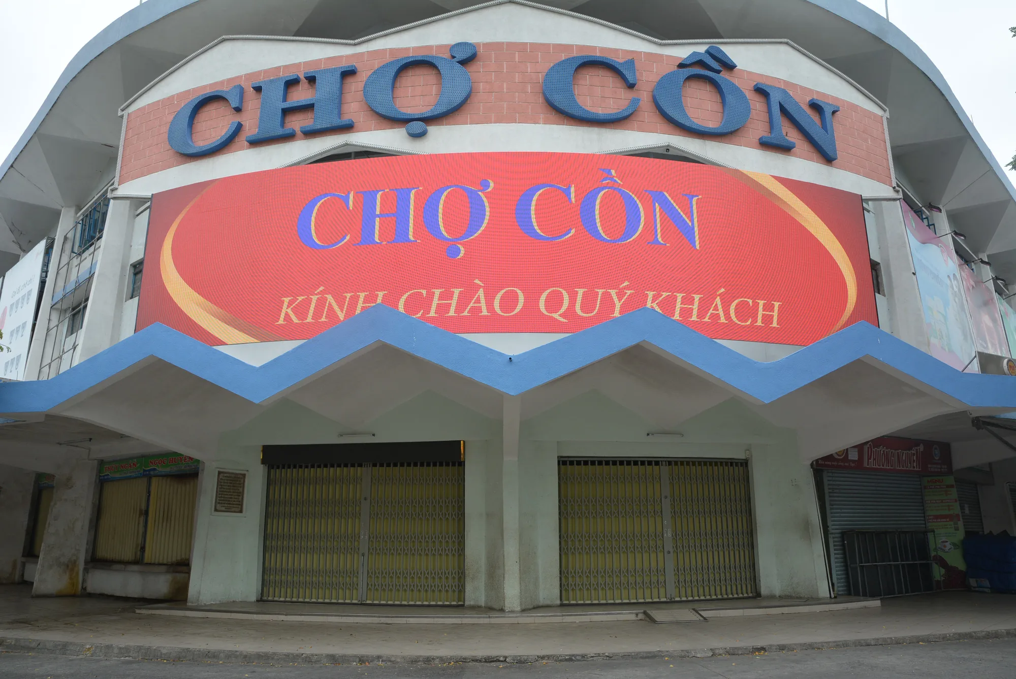 Khám Phá Chợ Cồn - Thiên Đường Ẩm Thực Đà Nẵng Không Thể Bỏ Lỡ