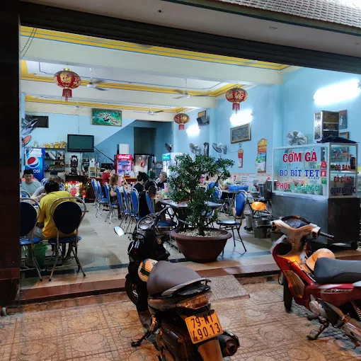 [Review] Top 3+ Quán Cơm Gà Nha Trang Ngon Nức Tiếng