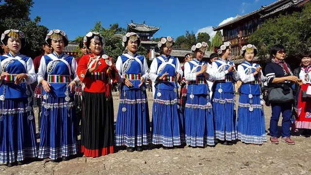Hành Trình Khám Phá Lệ Giang và Shangri La: Cẩm Nang Du Lịch Thiên Đường Hạ Giới