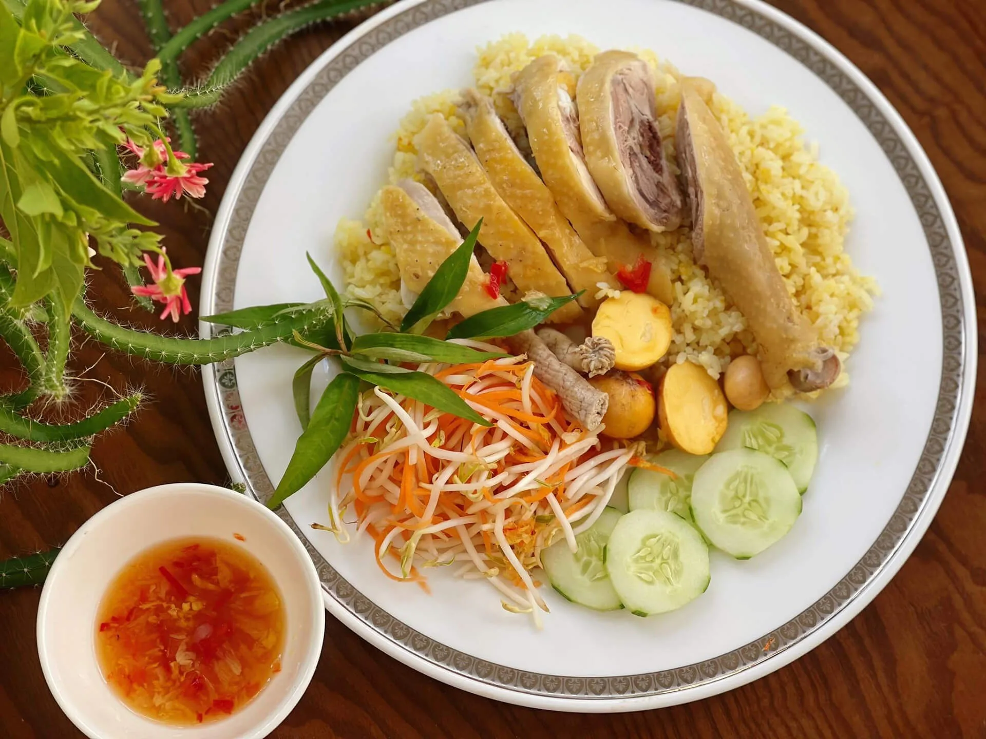 [Review] Top 3+ Quán Cơm Gà Nha Trang Ngon Nức Tiếng