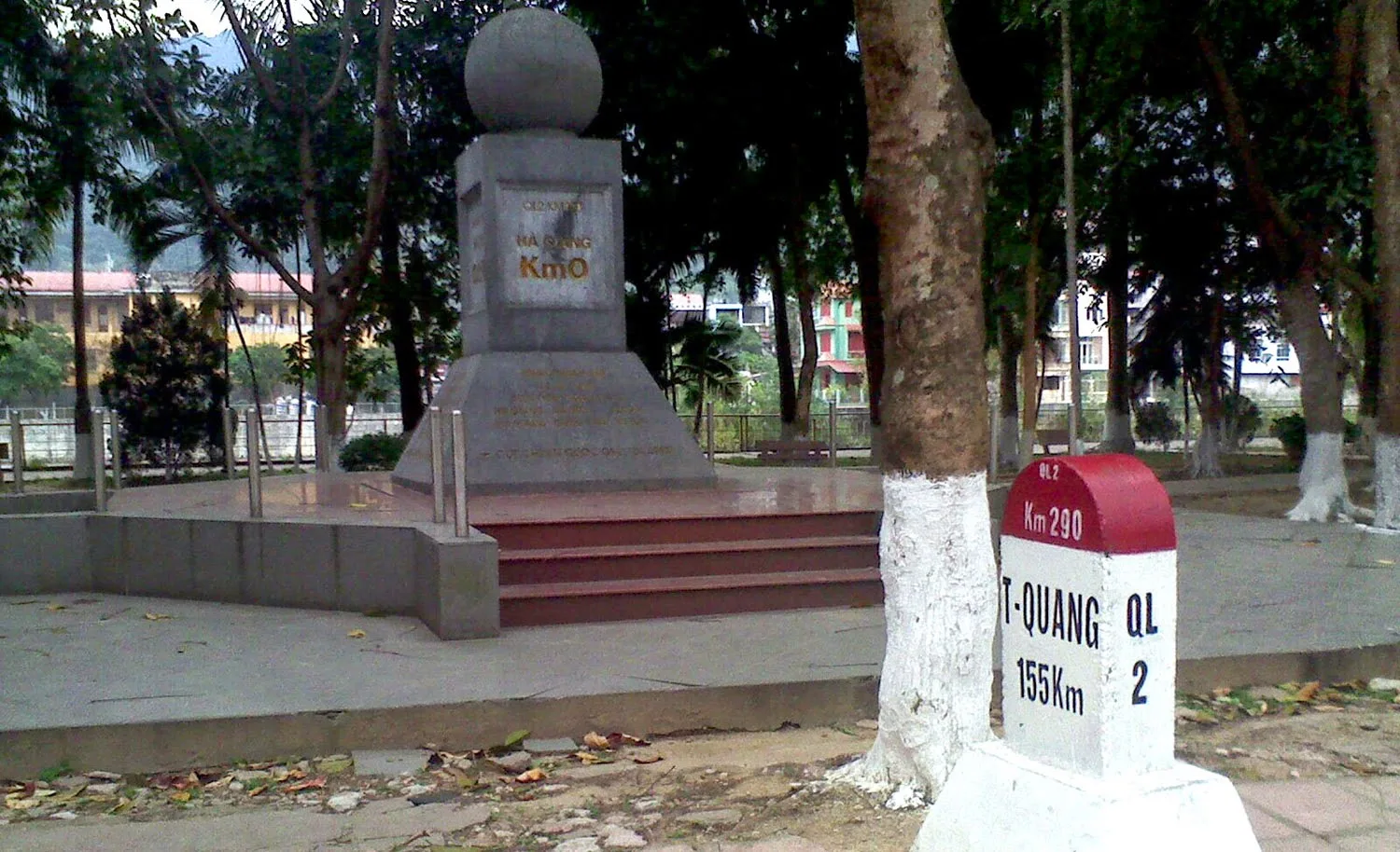 Cột mốc KM số 0 Hà Giang