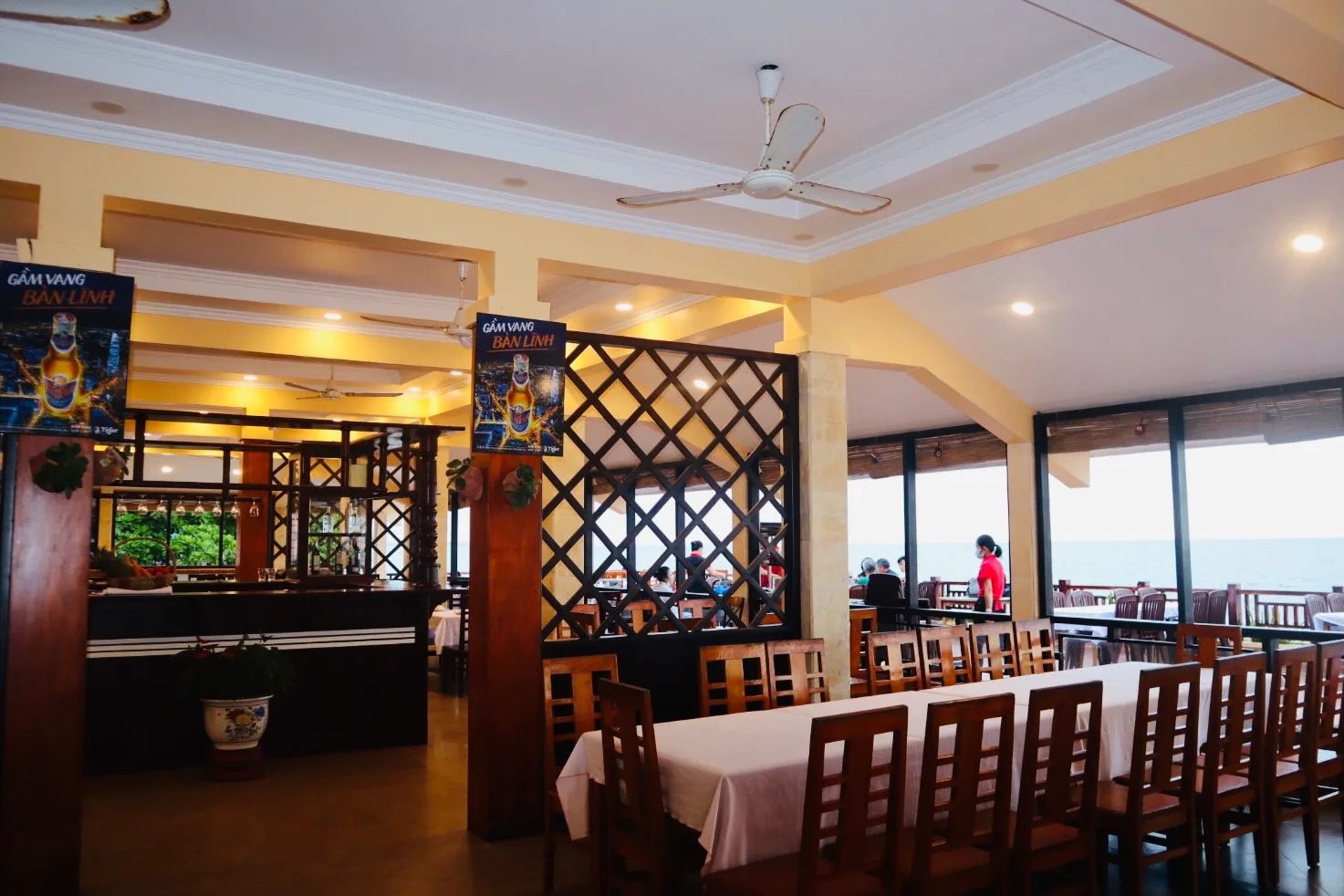 Nhà hàng Phan Thiết chuyên phục vụ khách đoàn | Tổng hợp từ DulichOcean