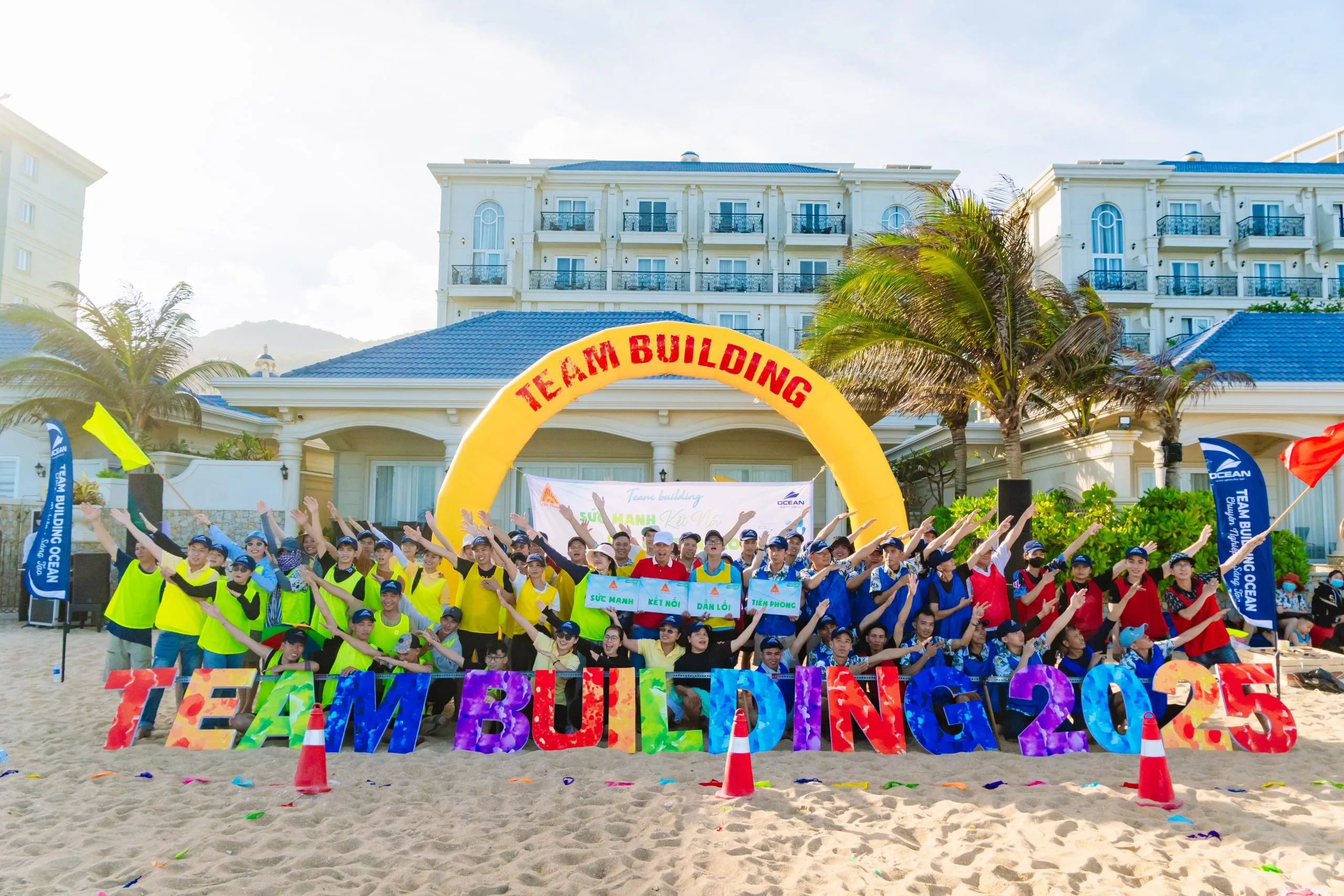Du lịch team building biển trở thành xu hướng hot trong năm 2025.