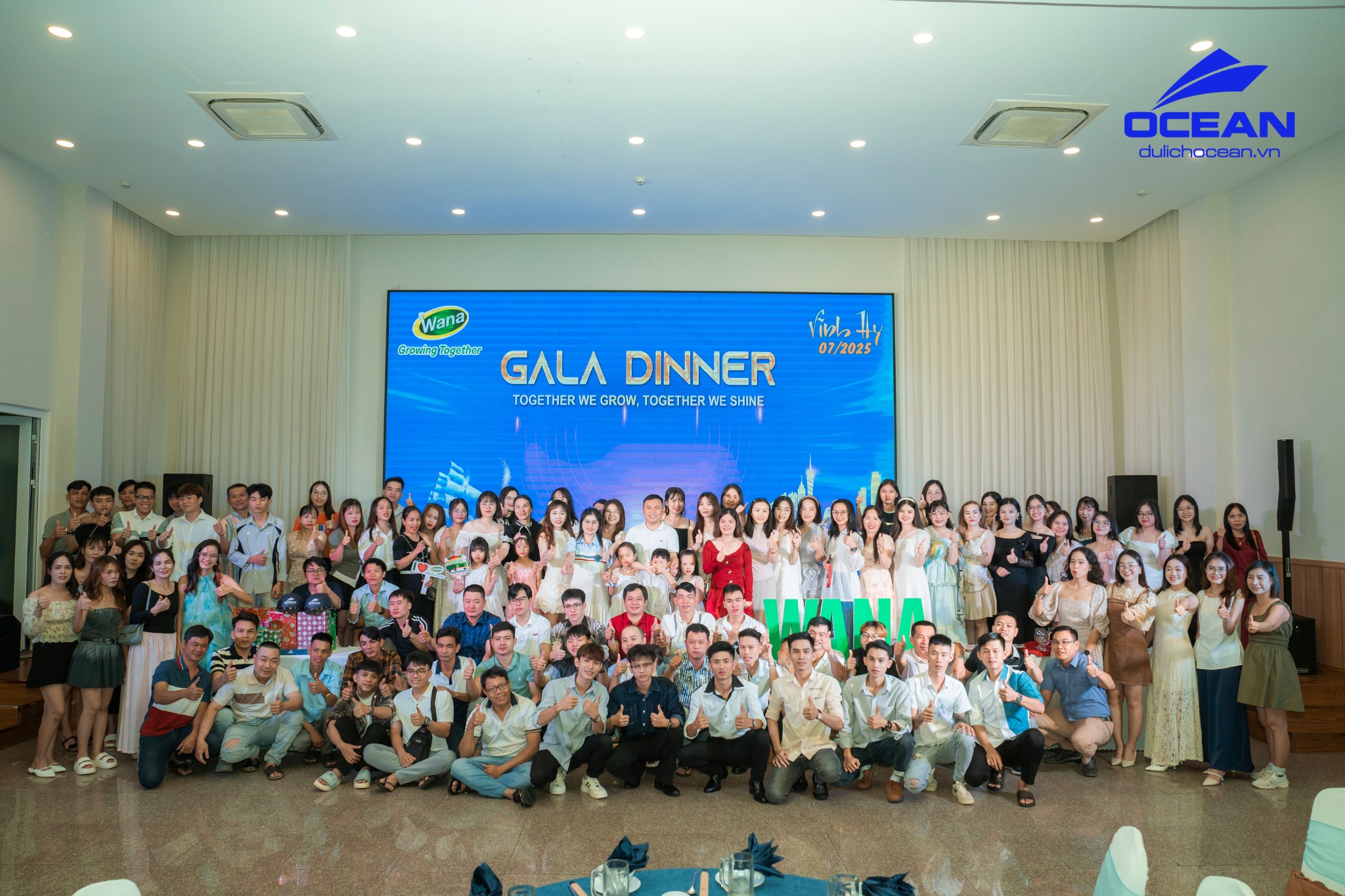 Kịch Bản Gala Dinner Hấp Dẫn 2025: Xu Hướng, Ý Tưởng & Chi Tiết Triển Khai