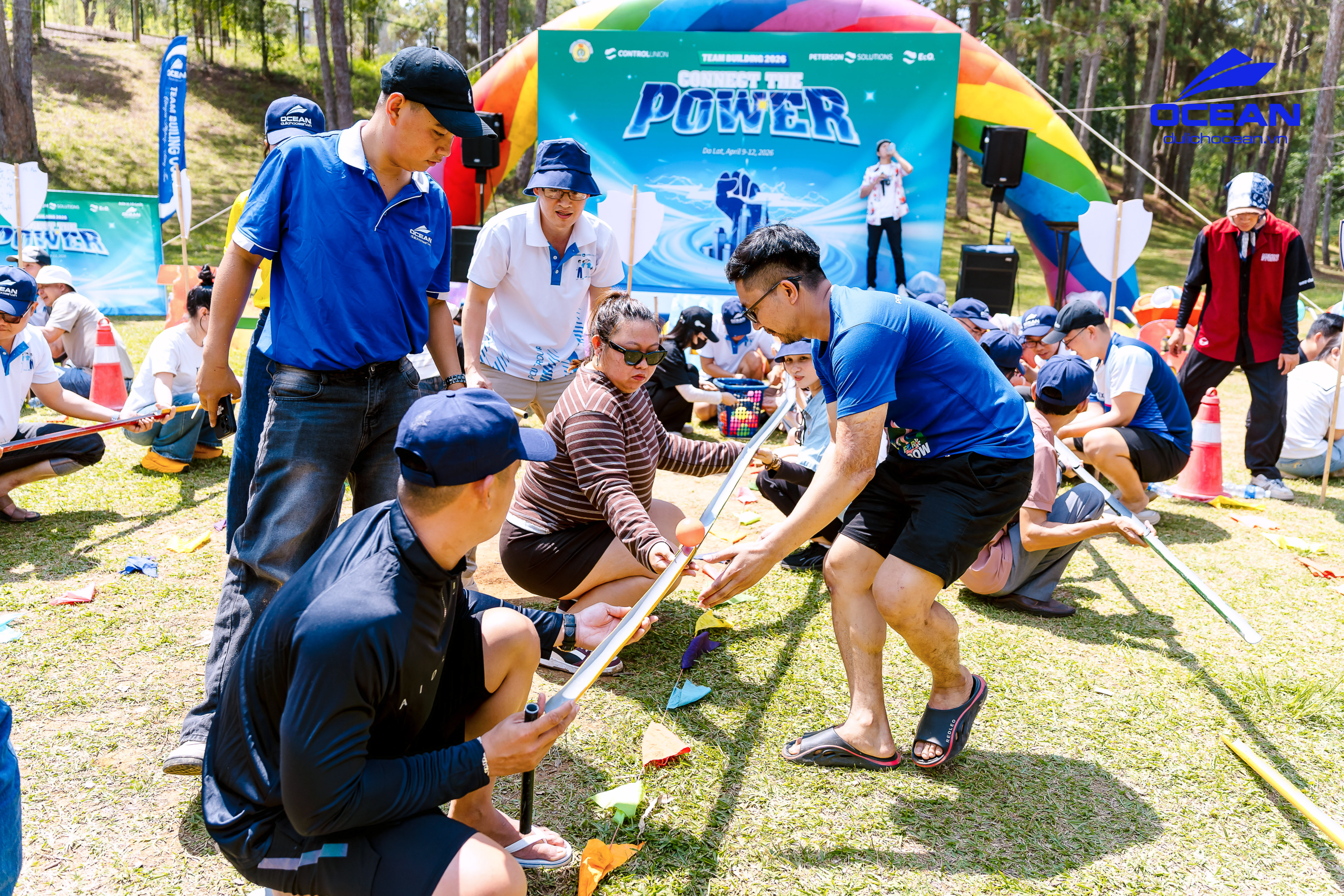Trò chơi team building